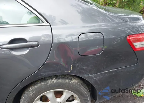 2011 Toyota Camry Le z USA, uszkodzony, nr VIN 4T1BF3EKXBU174507